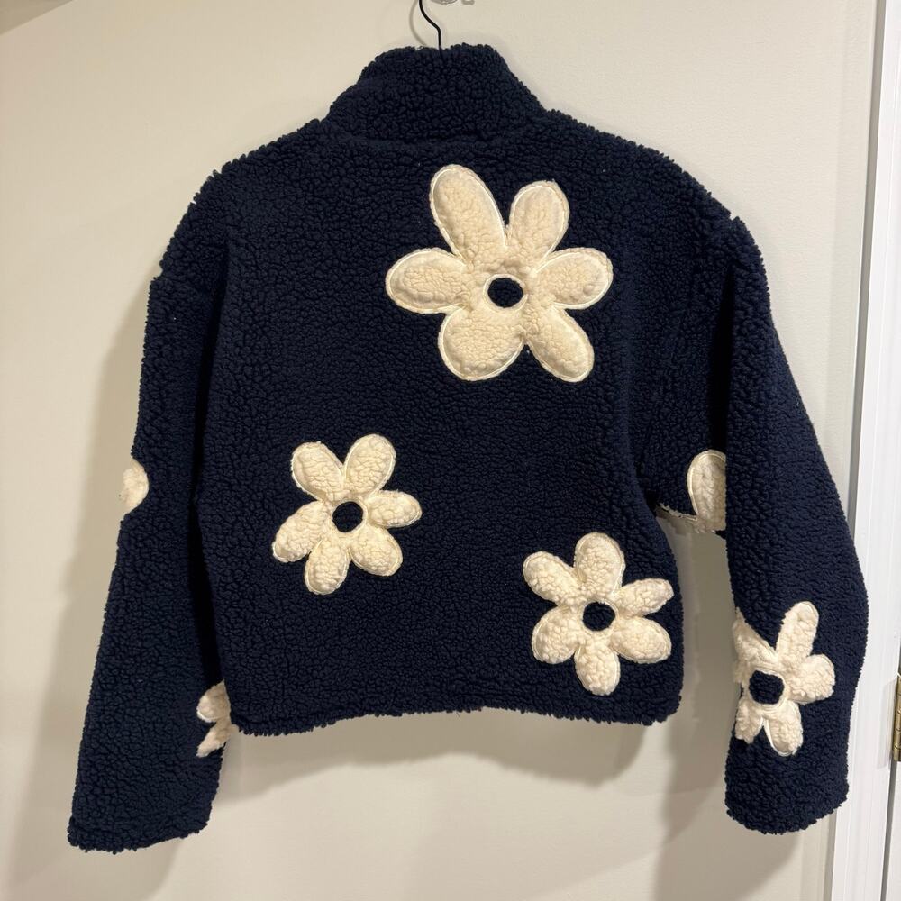 BlankNYC Flower Child Fleece Zip Up Jacket Womens Size XS Navy Blue Cream - Picture 2 of 7
